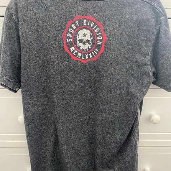 Affliction shirt - Picture 2 of 3